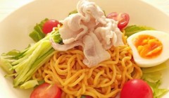 ラーメンサラダ