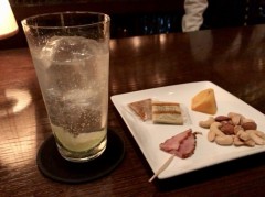 ボンベイサファイヤもありよりのあり