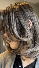 髪…切ろうかな