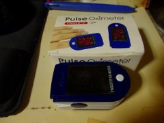 Pulse oximeter　買いました