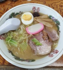 今日のランチと戦争のこと！