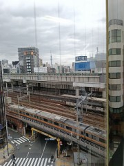 今日は近所散歩