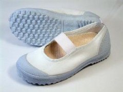 「男児の靴のにおいかぐとスッキリ」!