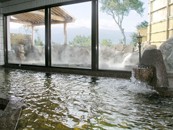 同僚と入浴するのが嫌、中止の為嘘の宴会を予約！