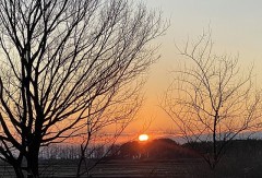 明日もいい事ありそな夕陽