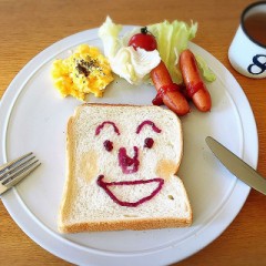 朝ごパンーーーー♪