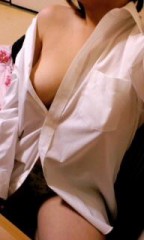 【お題日記】女の子の「裸Ｙシャツ」は萌え？