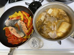 今日はフライパンと鍋