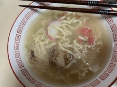 今日の昼は、ソーキそば