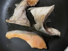 今日は魚と生姜鍋の残りで