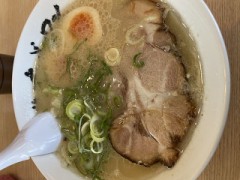 今日の昼は飯塚市でラーメン