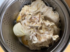 今日は蒸し料理を作って