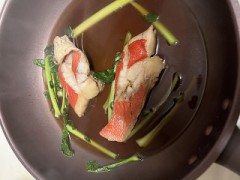 今日は金目鯛の煮つけを作って