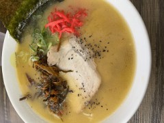 今日の昼は外で