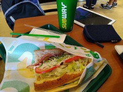 珍しく Subway にて