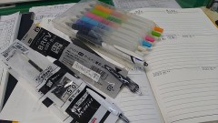 ボールペンと替芯！