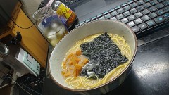 博多・中国・韓国がっさくのらーめん（今夕はバイトに出かけます！）