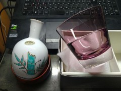 流しの奥から『とっくり』が出てきた！（グラスも）