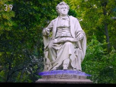 若く死ししても名を残している（お題：過去形）