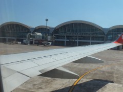 マカッサル空港到着