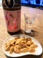 無添加塩水ウニ肴に日本酒