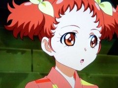 くせ毛の女の子。