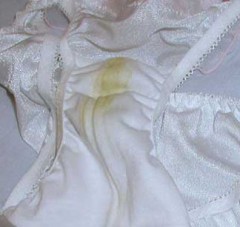 今ノーパンです……。