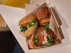 寒空にすっぽんぽん