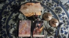 今夜は満月。あいにくの空模様で残念ですが月のエネルギーはちゃんと届いていますよ！