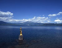 コバルトブルーの田沢湖に感激！！