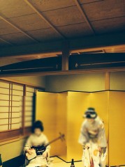 お座敷遊び～舞妓はーん♪