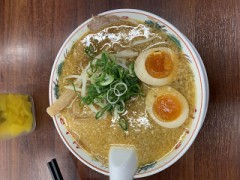 同僚にご飯を奢れと言われて