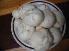 肉まん、蒸しあがりました。