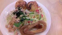 (*ゝω･*)ﾉｺﾝﾁｬ☆