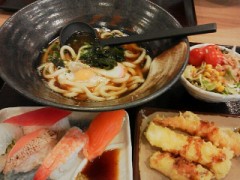 ★。・+゜・。(*u_u)<こんばんゎ☆