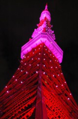 ピンクの東京タワー