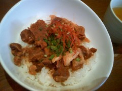 クニュクニュの