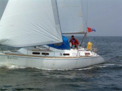 一人で、ヨットに乗りました。