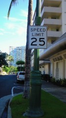 SPEED　LIMIT 25