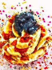 お菓子になった黒ワンコ