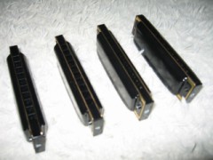 穴を吹いたり吸ったり