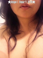 抱きしめてほしい…