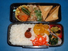 今日は早起きをしてお弁当を・・・