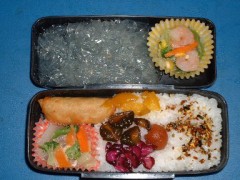 昨日は早起きしてお弁当を・・・