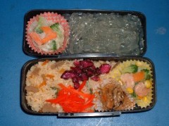 今日も早起きしたのでお弁当を作りました。