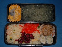 今日は２度寝して起きたら、時間がなーい。