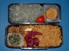 今日は早起きしすぎて、もうすでに眠い。