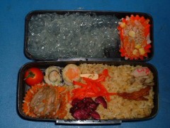 今日は早起きしてお弁当をつくりました。