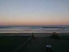 夕暮れの海