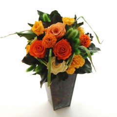 愛……男女が互いにいとしいと思い合うこと。